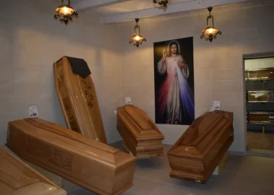 Esposizione casse, Casa Funeraria L'Ulivo