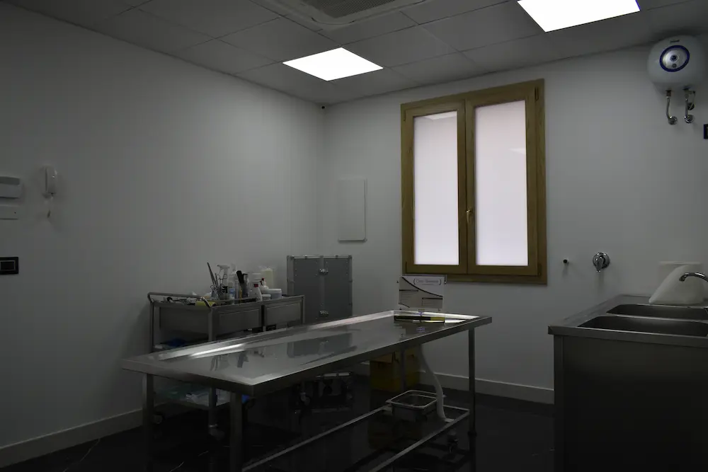 Sala di preparazione della salma presso la Casa Funeraria l'Ulivo a Lizzano
